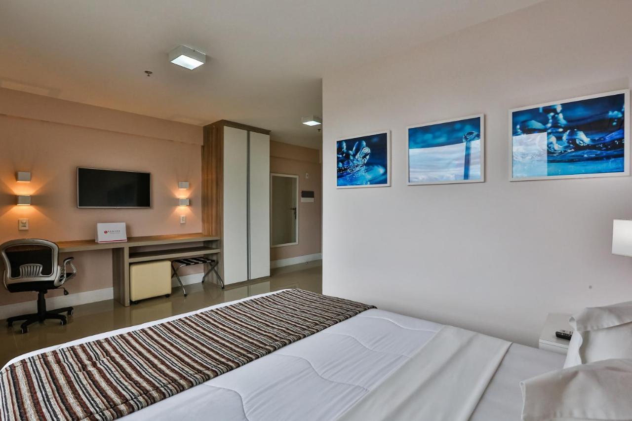 Ramada Hotel & Suites Campos Pelinca Campos dos Goytacazes Zewnętrze zdjęcie