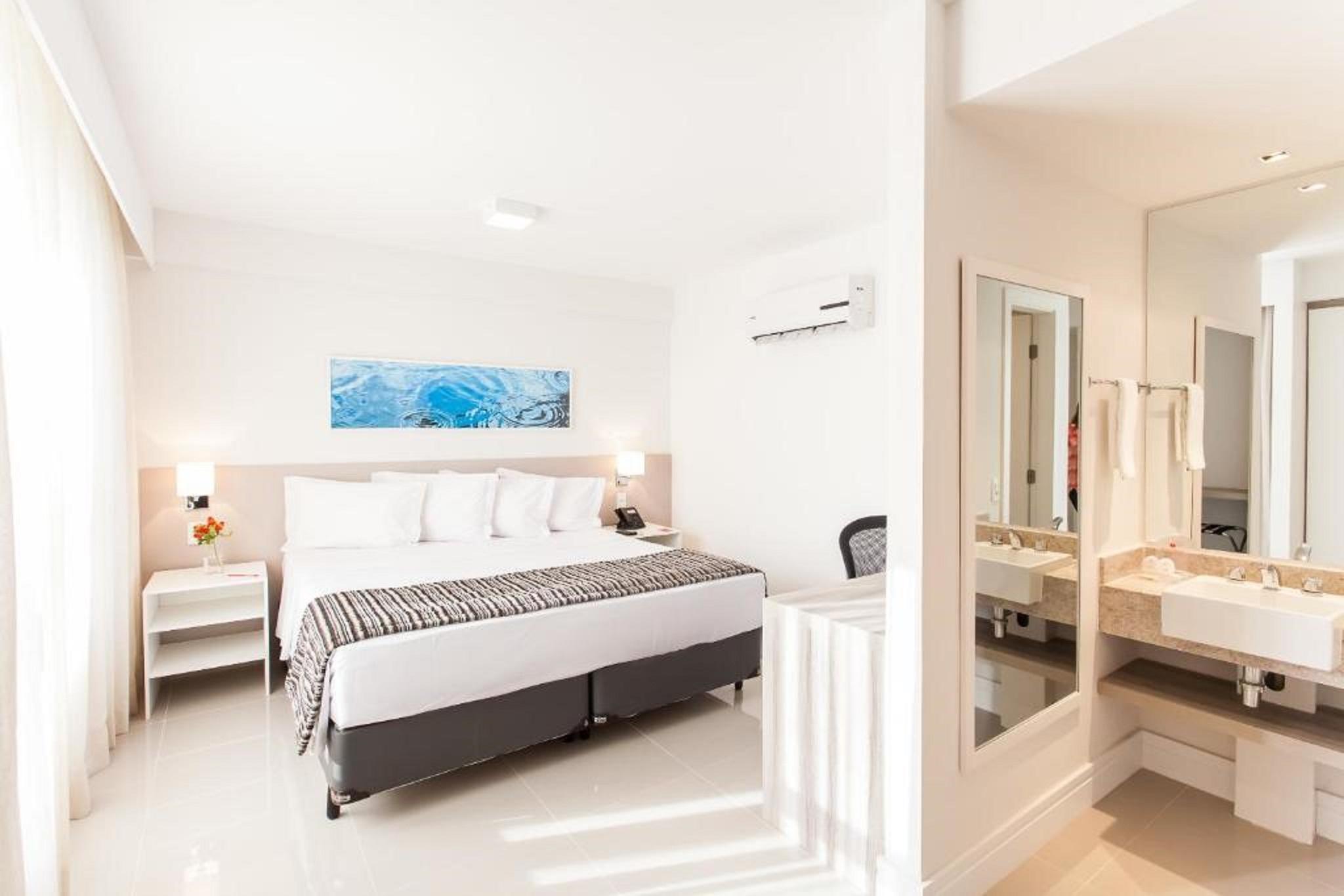 Ramada Hotel & Suites Campos Pelinca Campos dos Goytacazes Zewnętrze zdjęcie