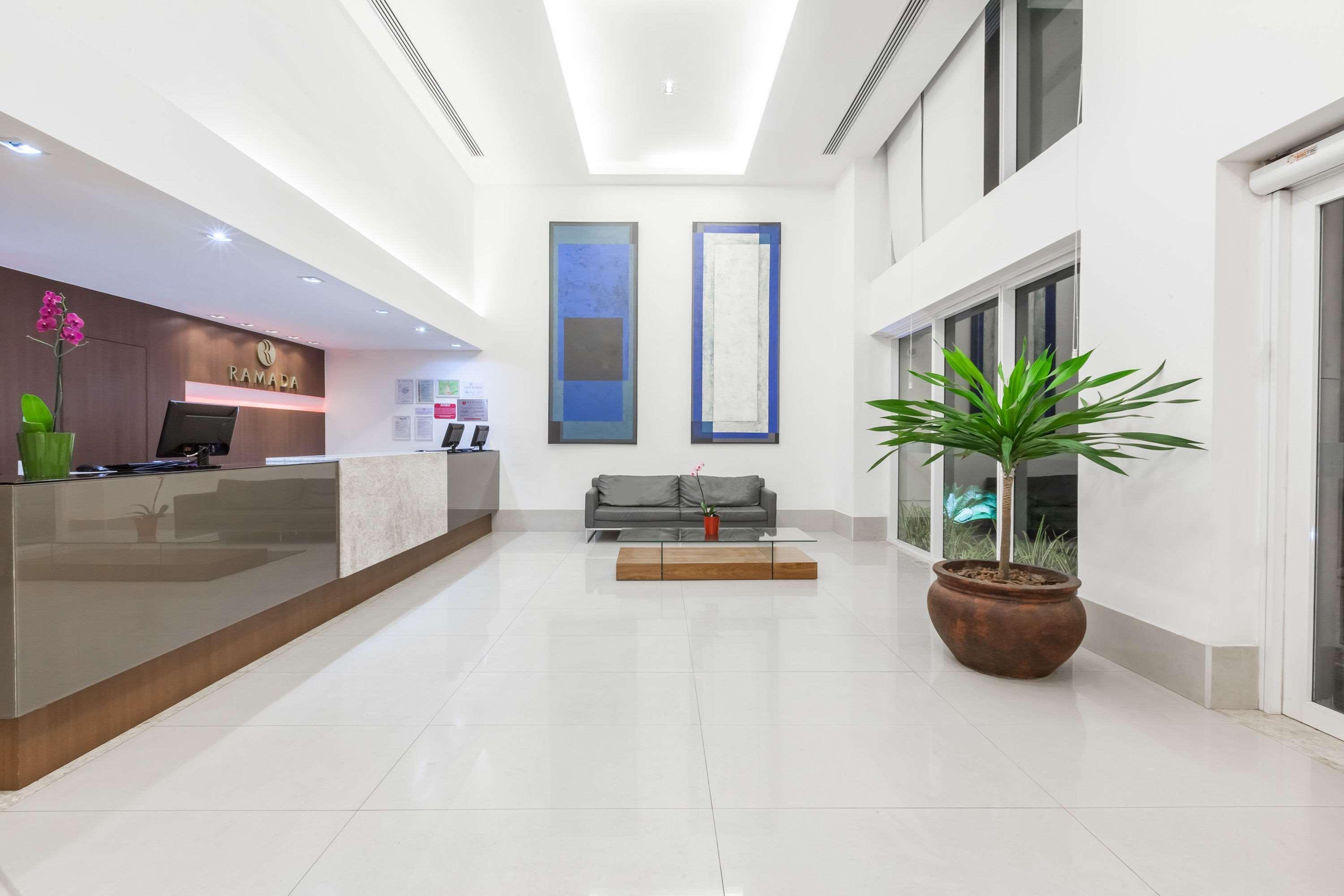 Ramada Hotel & Suites Campos Pelinca Campos dos Goytacazes Zewnętrze zdjęcie