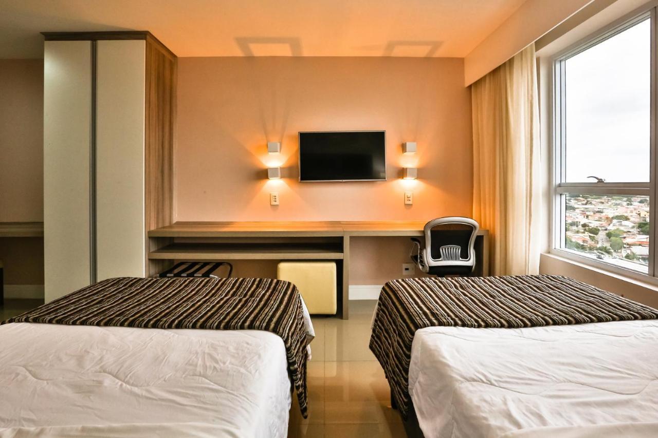 Ramada Hotel & Suites Campos Pelinca Campos dos Goytacazes Zewnętrze zdjęcie